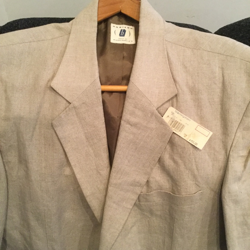 BRAND NEW (WITH TAG) Horizon "Bloomingdale's" Sports Jacket